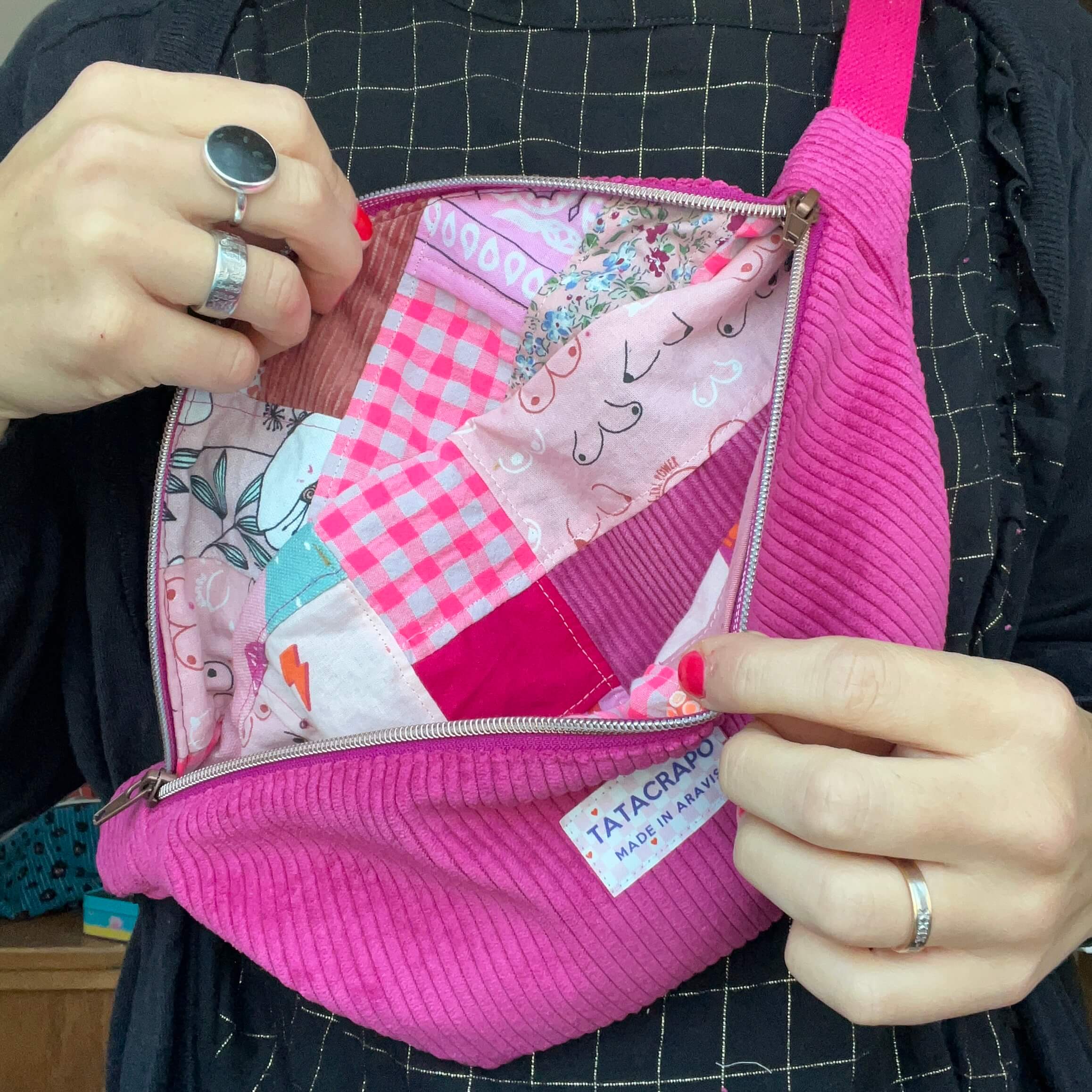 Banane velours rose patchwork – Image 3