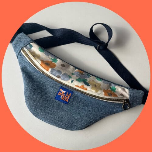 Banane en jean + fleurs